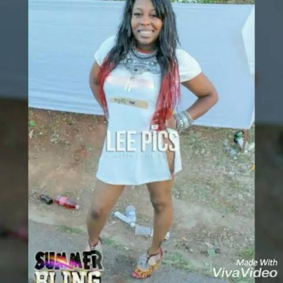 Meet your Posher, Nikki - Picture 1 of 1